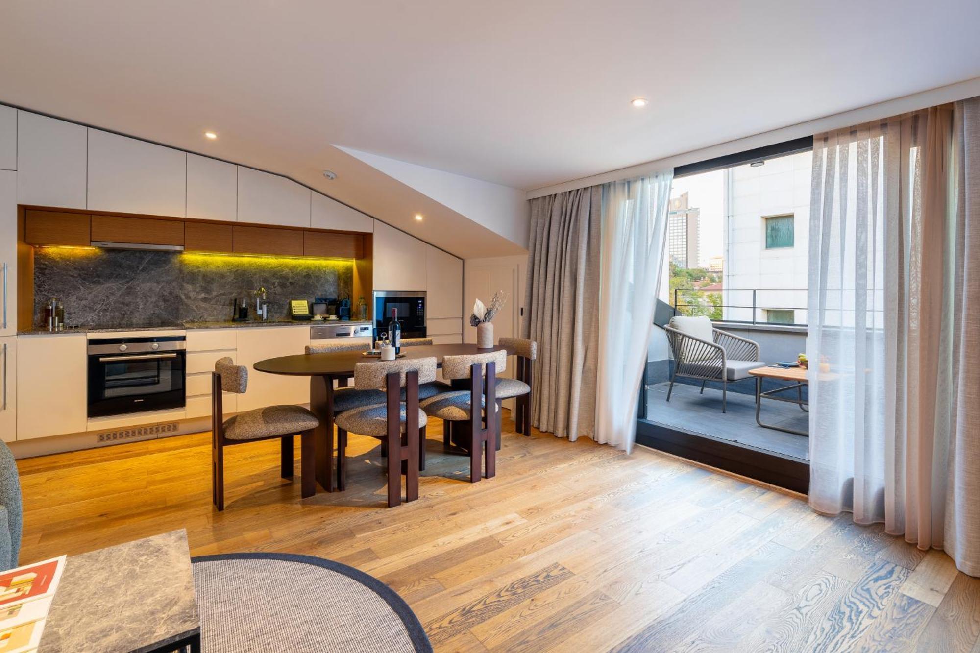 Ando Living - Taksim Gumussuyu Townhouse Aparthotel Istanbul Exterior photo